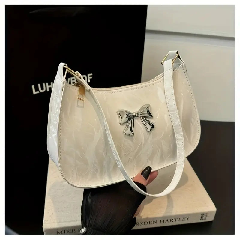 Cartera Coquette Charm