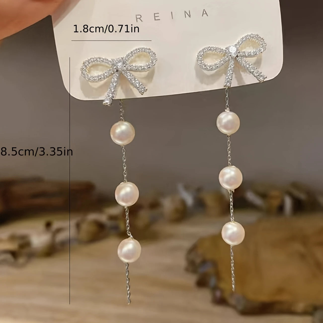Aretes Yoonsuh