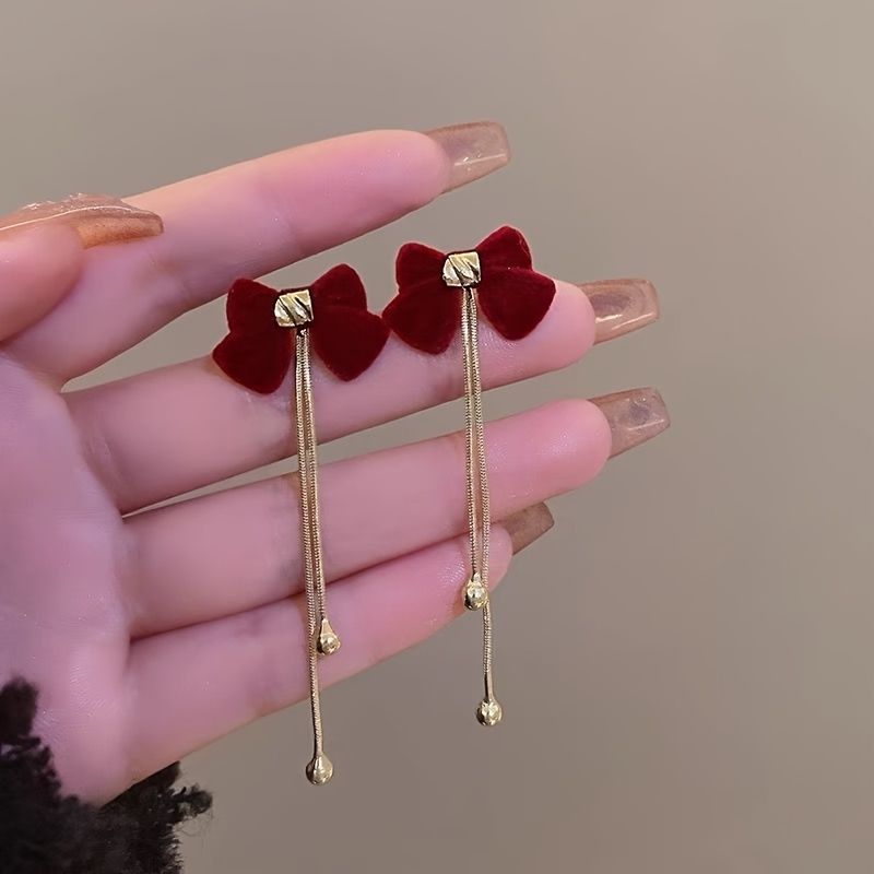 Aretes Persephone