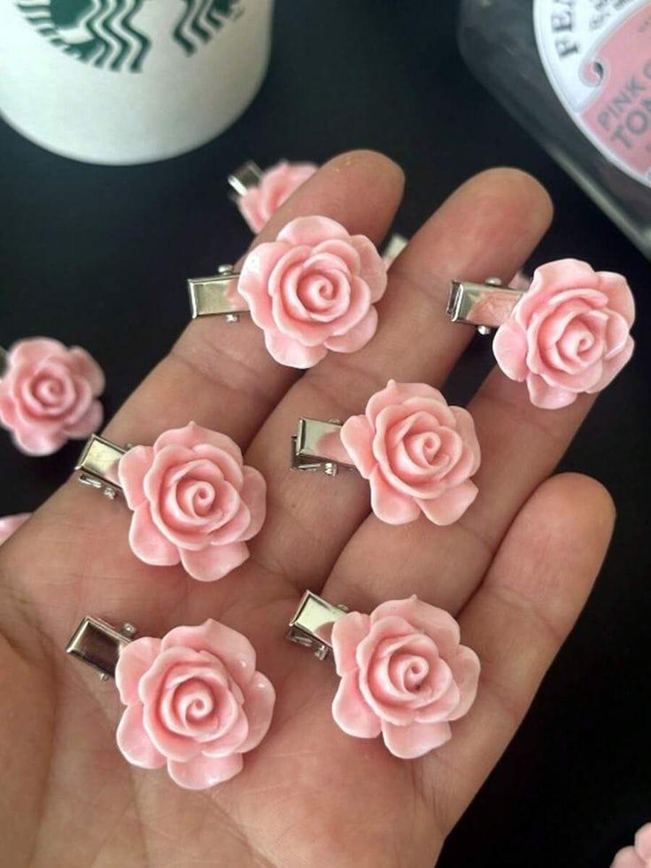Ganchitos Rose Charm