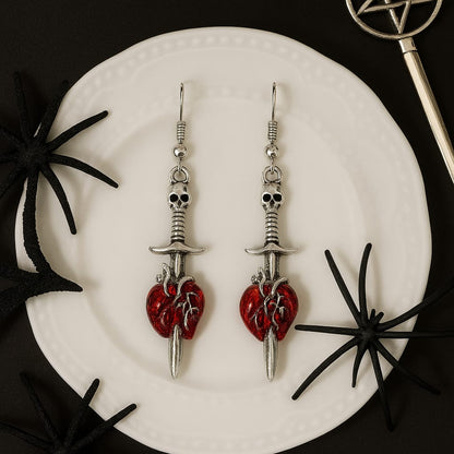 Aretes "Heartless Blade" Colección Broken Hearts